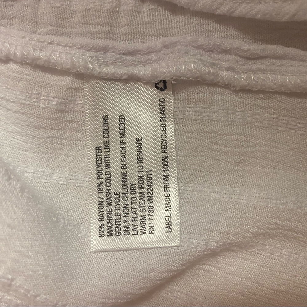 Universal Thread Top - Picture 9 of 10